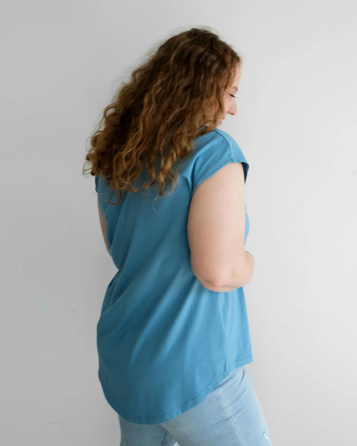 AMBROISE tank in Azure Blue