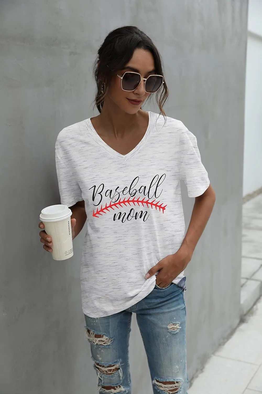 Baseball Mom T-Shirt Women Letter Print Funny Baseball Graphic Tees Tops Short Sleeve Casual Tee