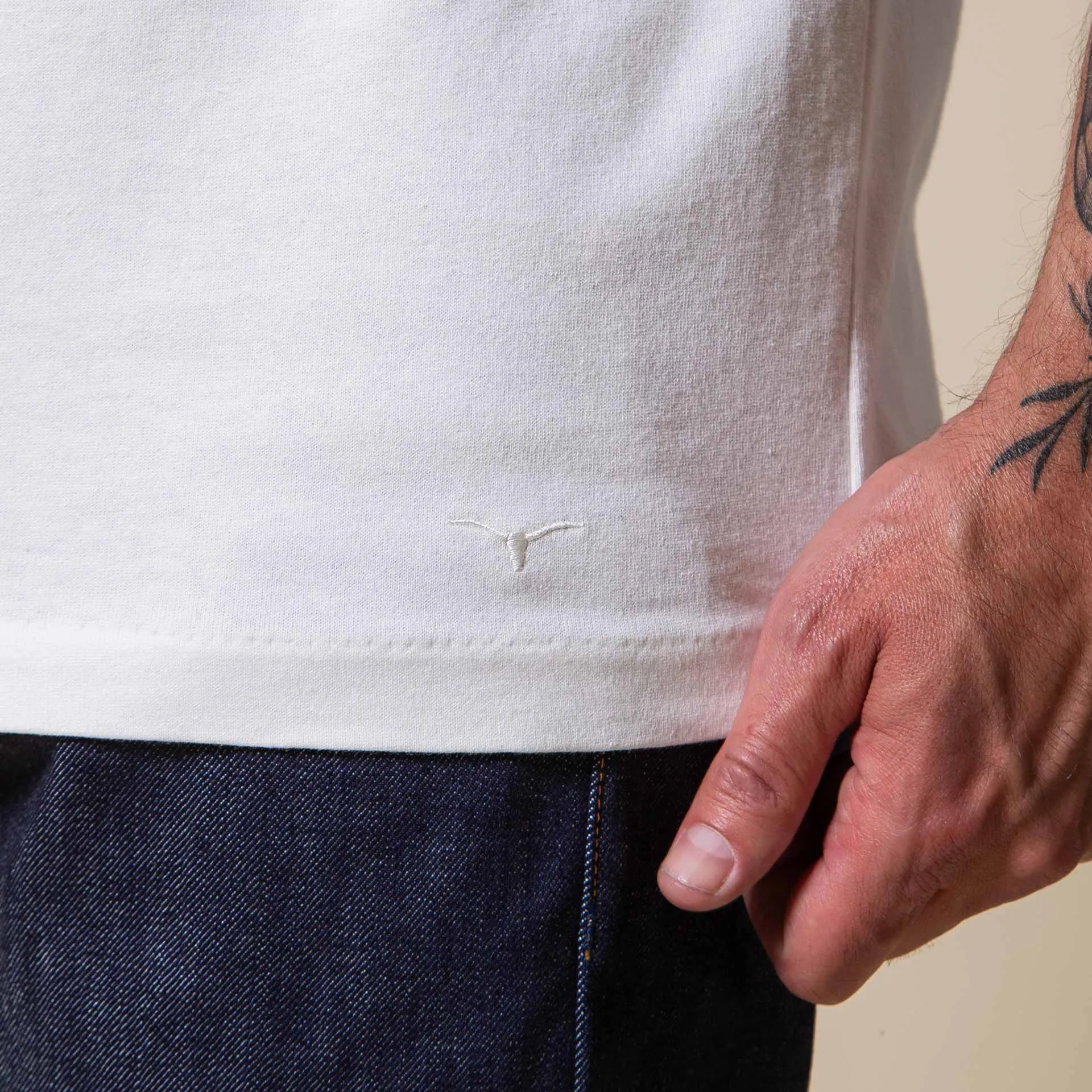 BT-09 VINTAGE TEE off white vintage jersey