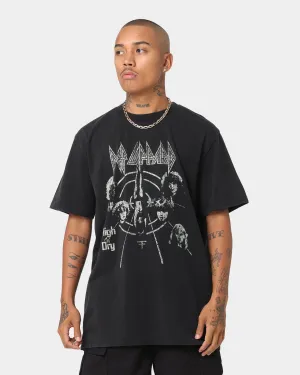 Def Leppard High N Dry T-Shirt Black Wash