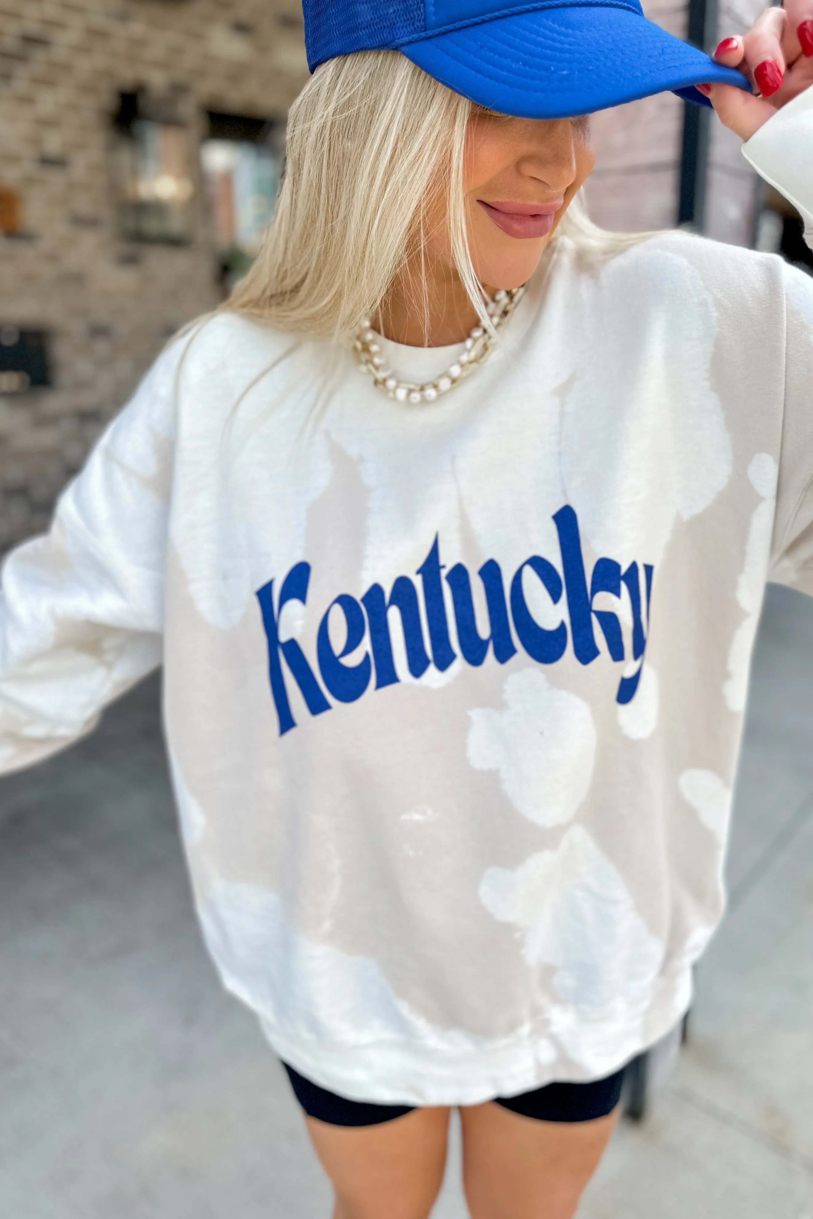 KENTUCKY Bleached Bomba Long Sleeve Graphic Sweatshirt  *FINAL SALE*