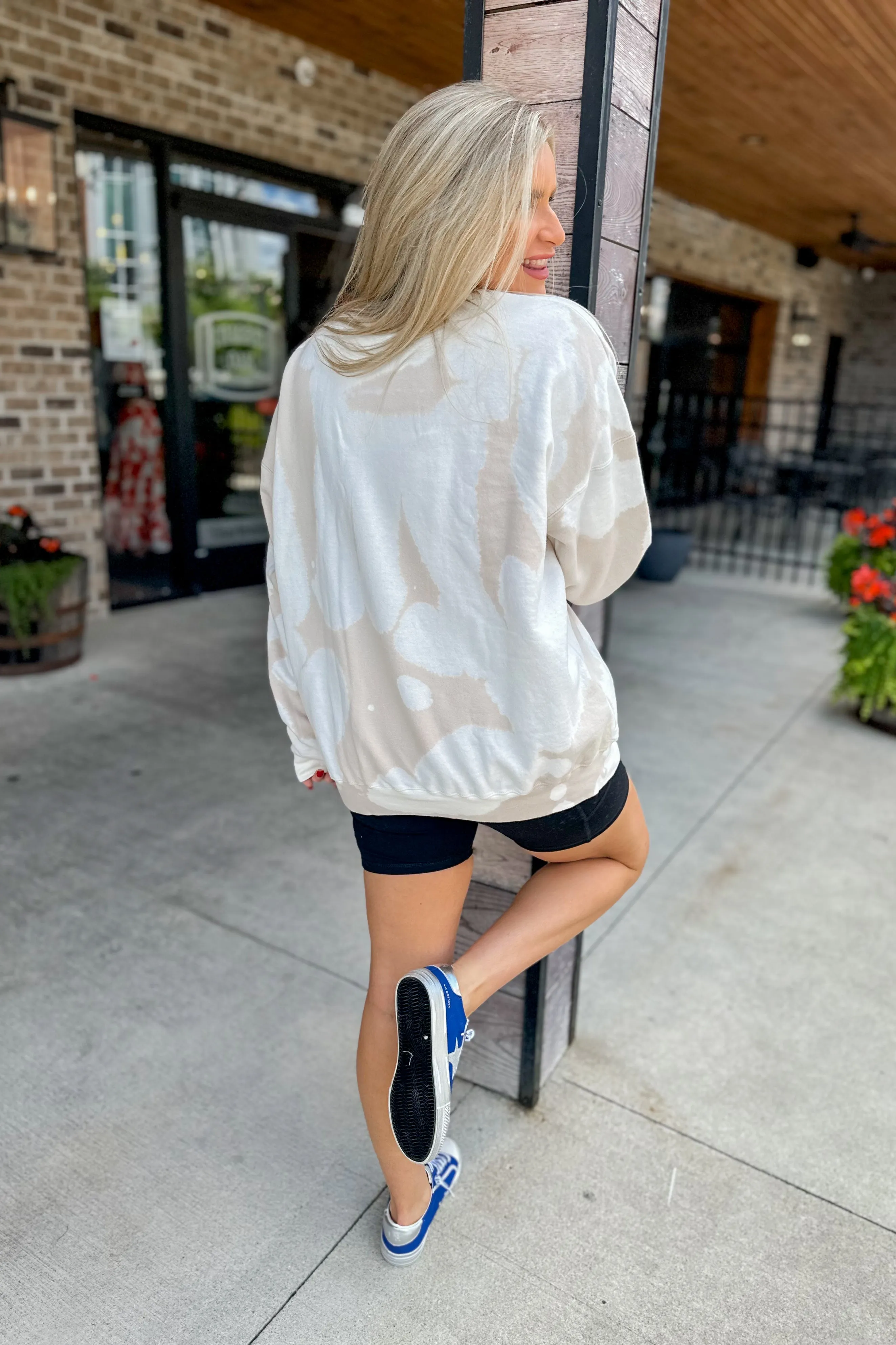 KENTUCKY Bleached Bomba Long Sleeve Graphic Sweatshirt  *FINAL SALE*