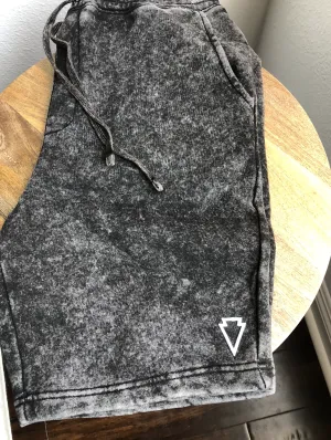 MENS MINERAL WASH FLEECE SHORTS