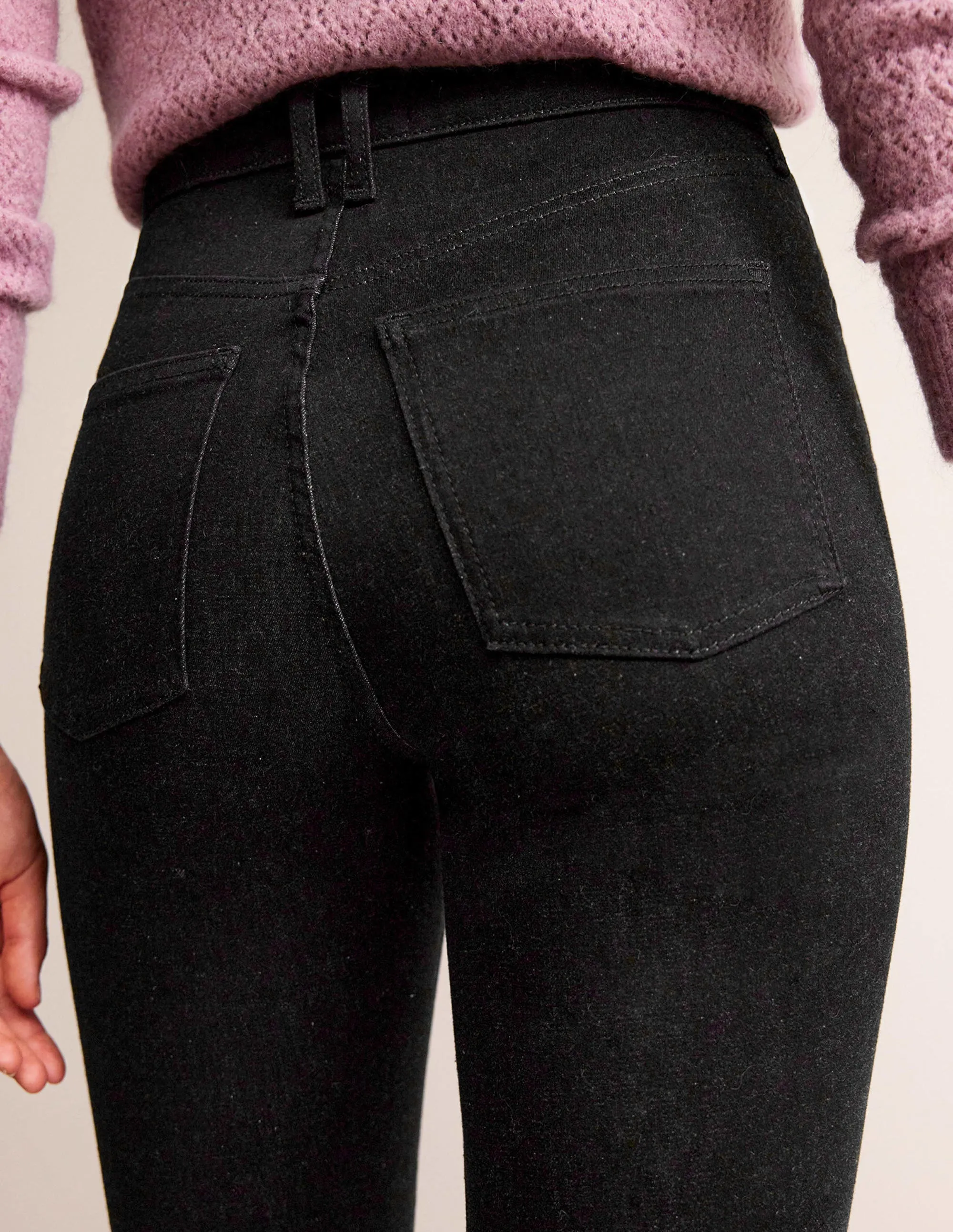 Mid Rise Slim Flare Jeans-Black